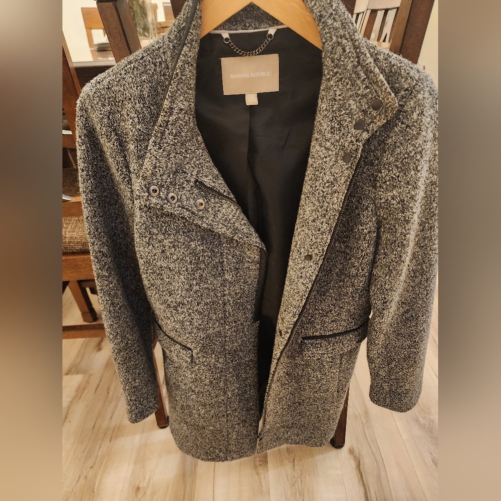 Banana Republic Women's Gray Coat